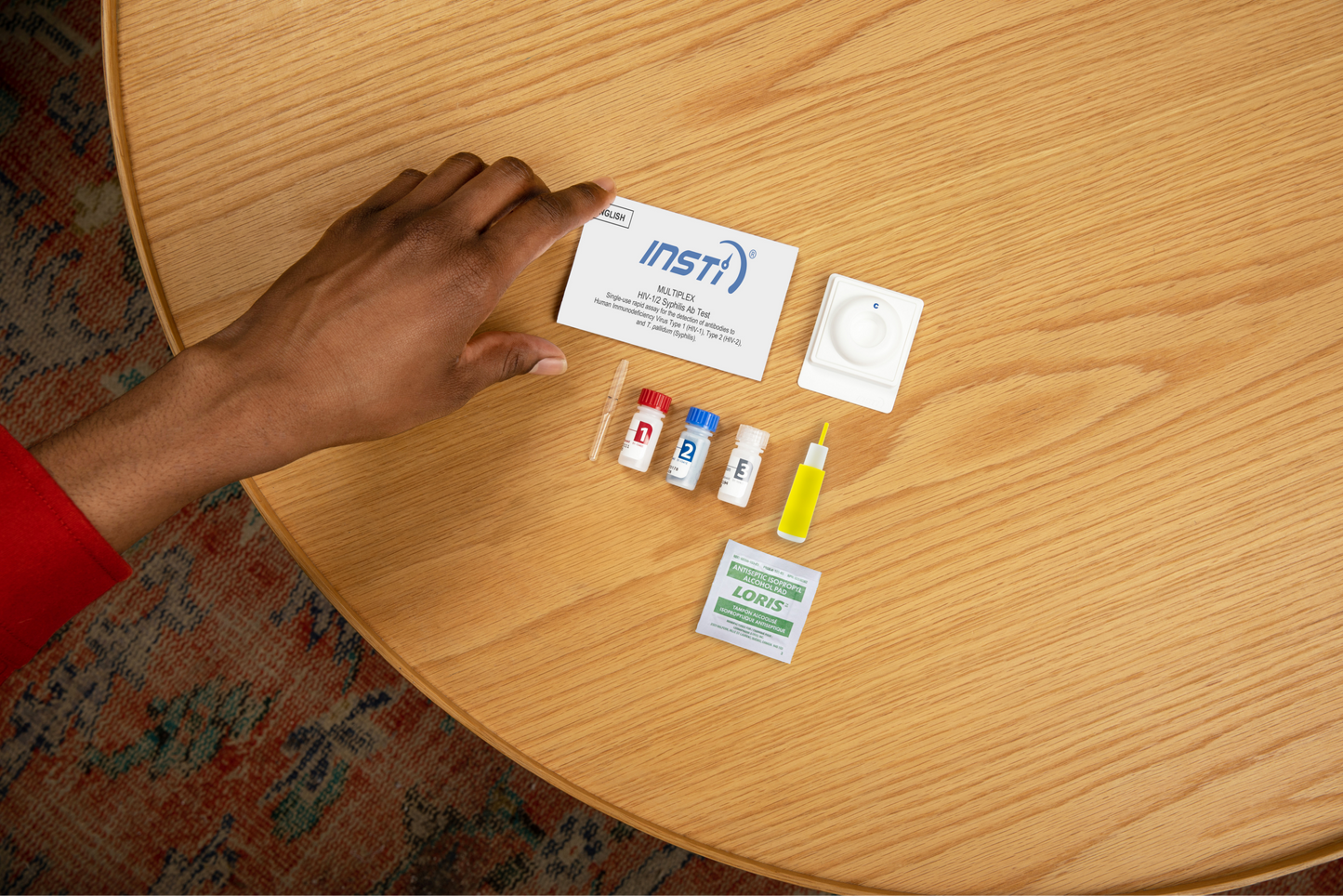 INSTI Multiplex HIV-1 / HIV-2 Syphilis Antibody Test